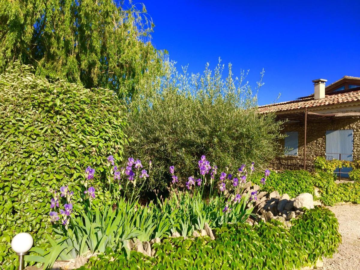 Les Pres De Gordes Villa Екстериор снимка