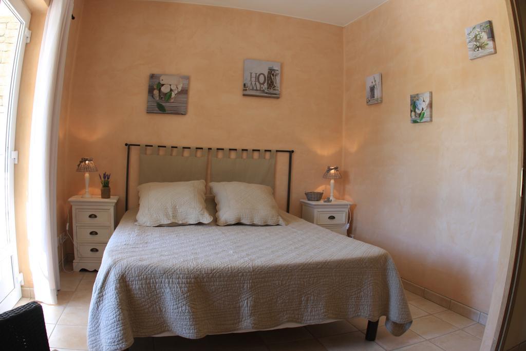 Les Pres De Gordes Villa Екстериор снимка